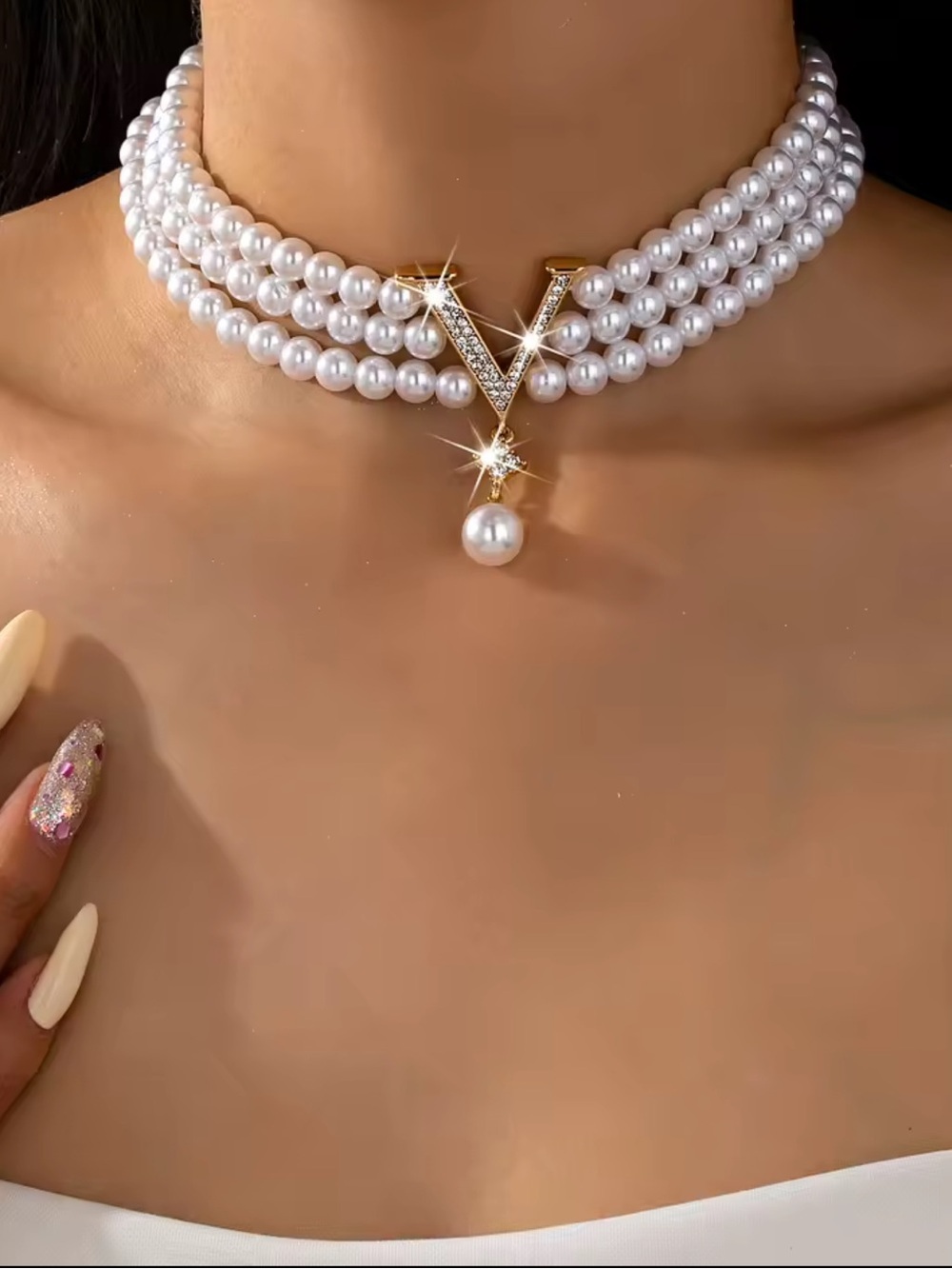 White Pearl Triple-Strand Choker with Gold V Pendant - Picture 5 of 8